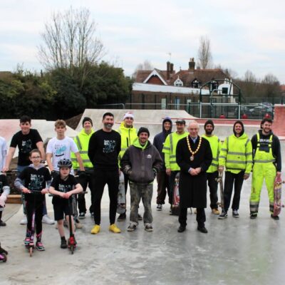 Mayor, Betongpark And Sacred Heart Pupils And Youth Group